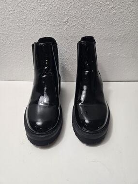 Limelight Black Patent Chelsea Lug Ankle Boots - Size 8